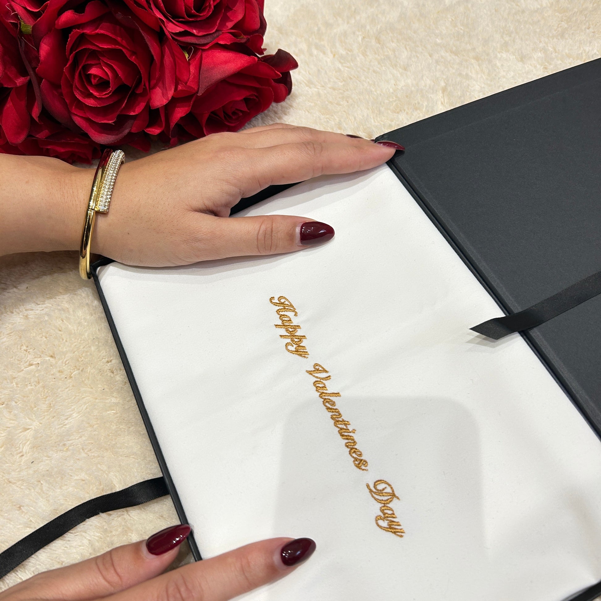 Happy Valentines Day Pillowcase Set